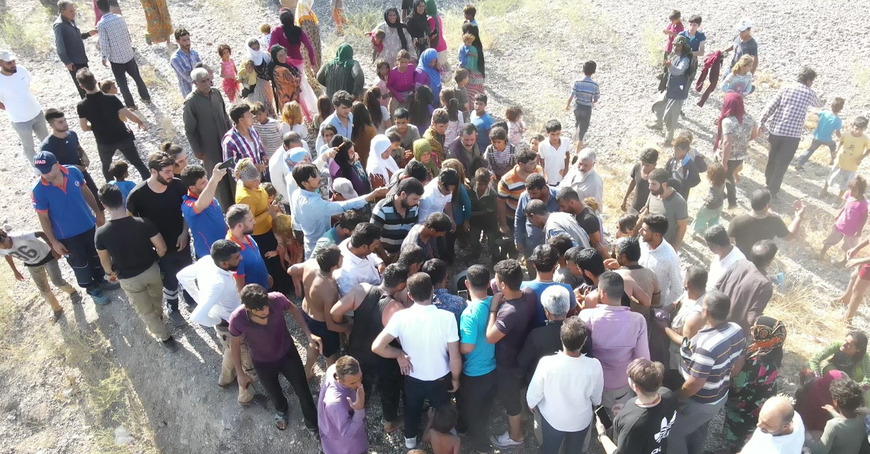 Diyarbakır'ın Bismil ilçesinde serinlemek için Dicle Nehri'ne giren 2 erkek kardeş boğuldu.